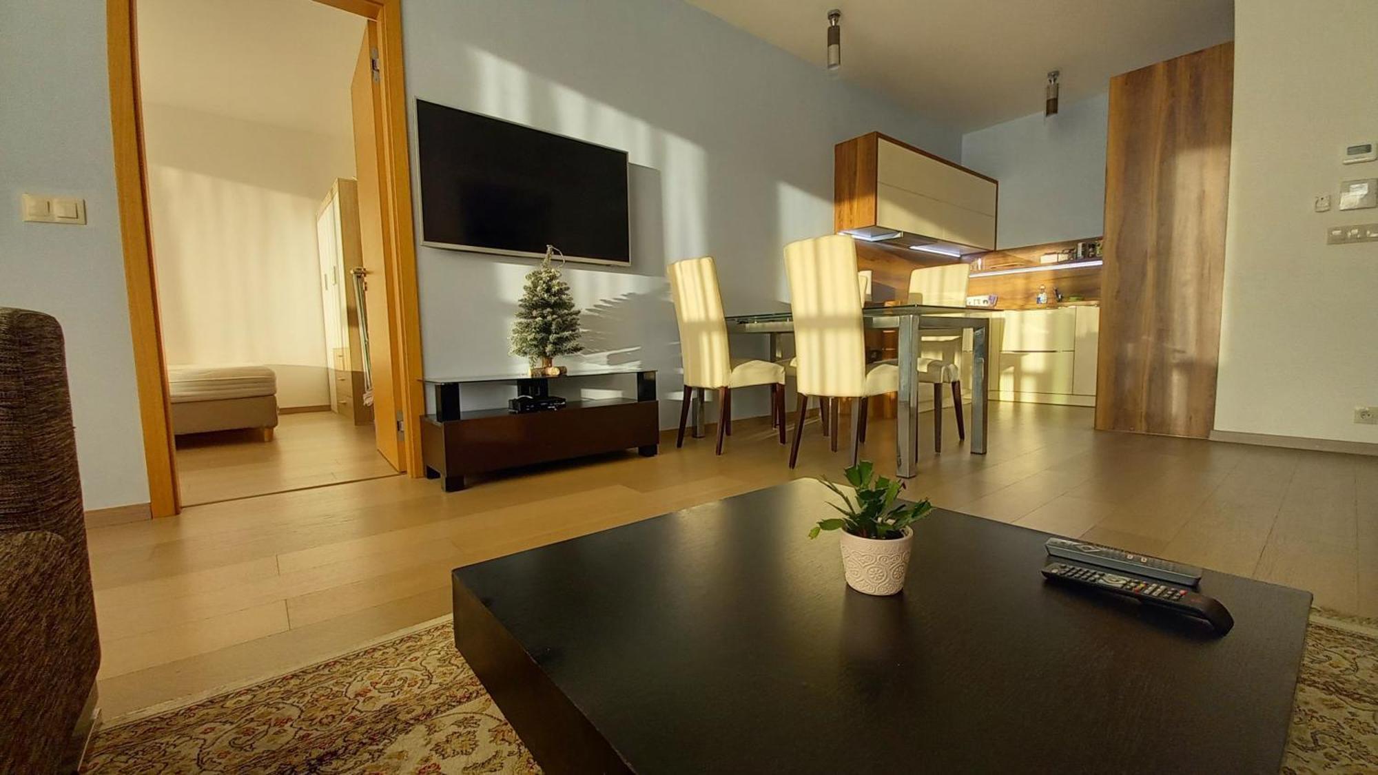 Panorama City - Spacious Apartment Near Eurovea Pressburg Exterior foto